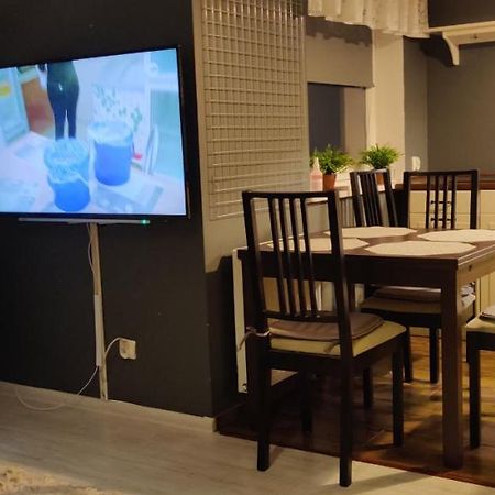 Apartament Lesna Z Tarasem กดิเนีย ภายนอก รูปภาพ