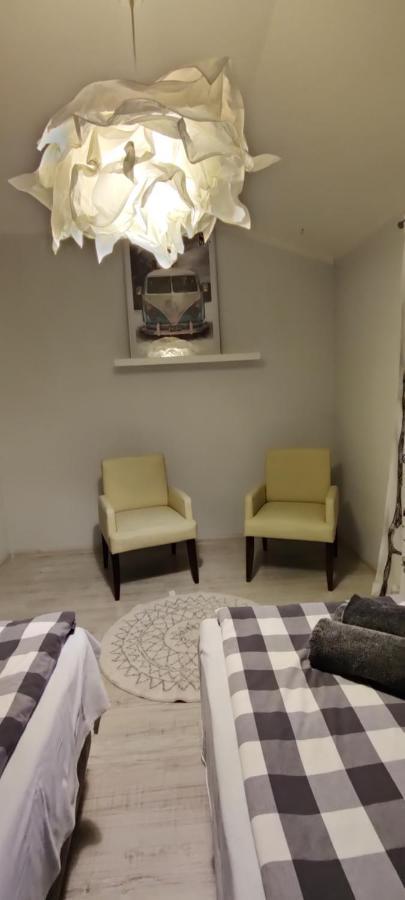 Apartament Lesna Z Tarasem กดิเนีย ภายนอก รูปภาพ